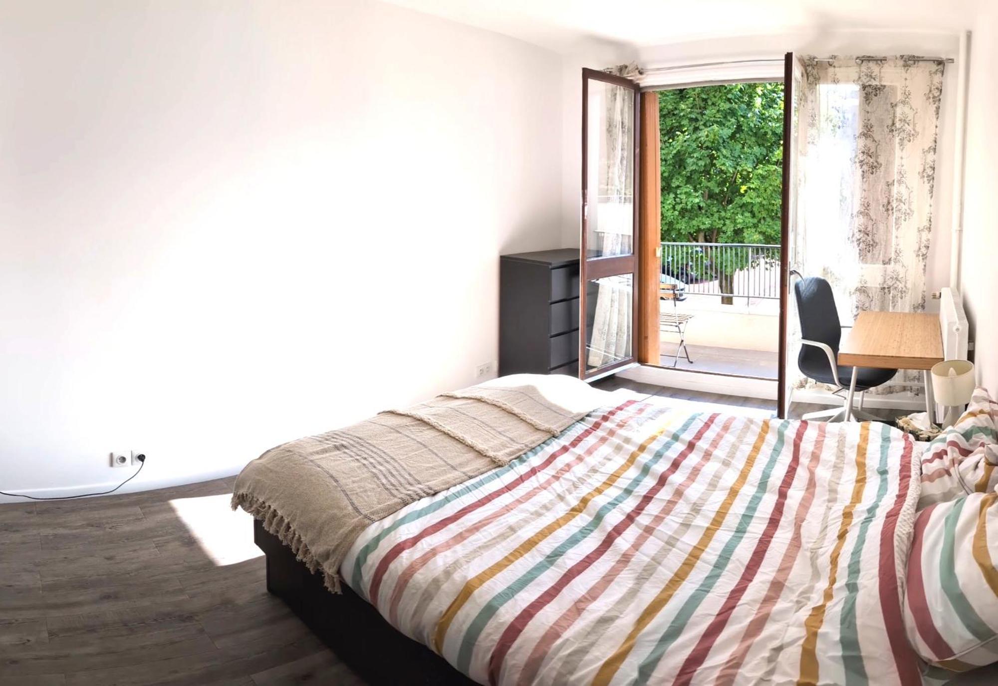 Appartement Evasion La Defense - Balcon & Wi-fi, A 10 Min De Paris Courbevoie